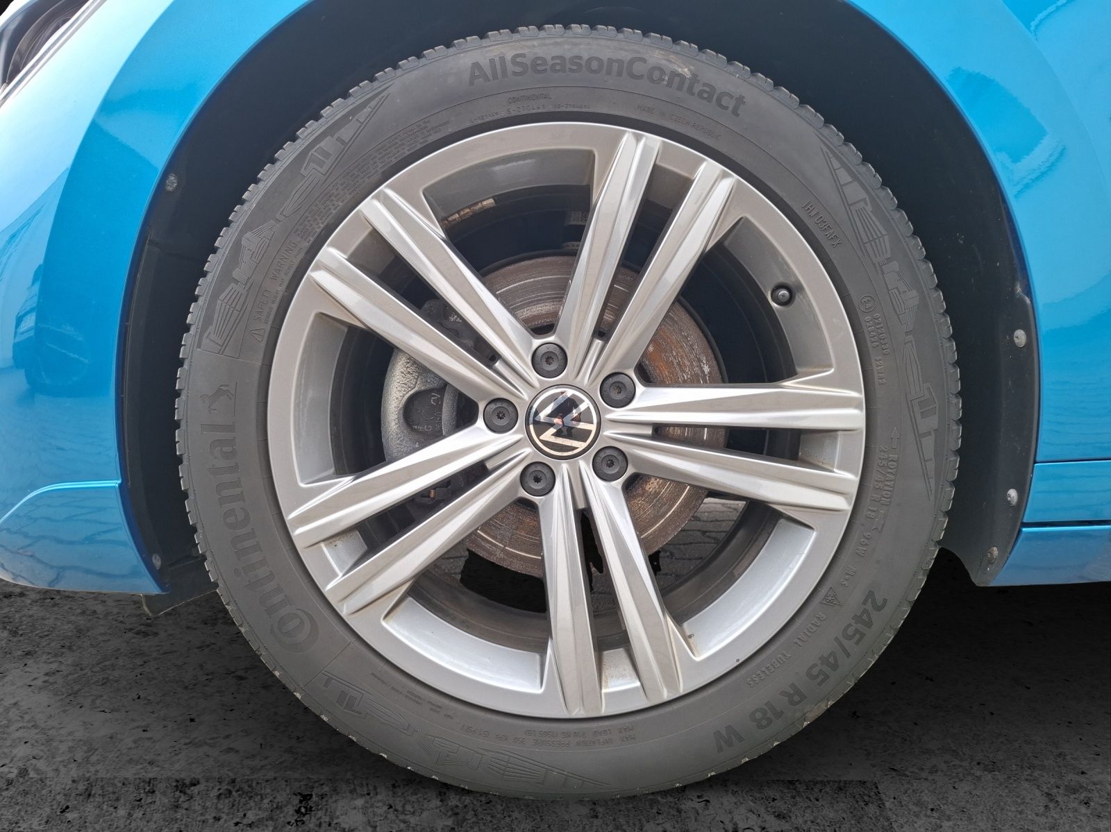 Fahrzeugabbildung Volkswagen Arteon SB TDI R-Line DSG 4M LED AHK Navi AID Pan