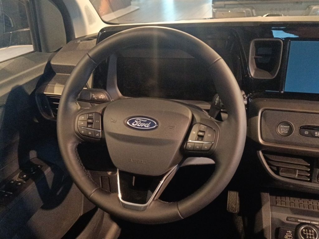 Ford Tourneo Courier - Bild 16