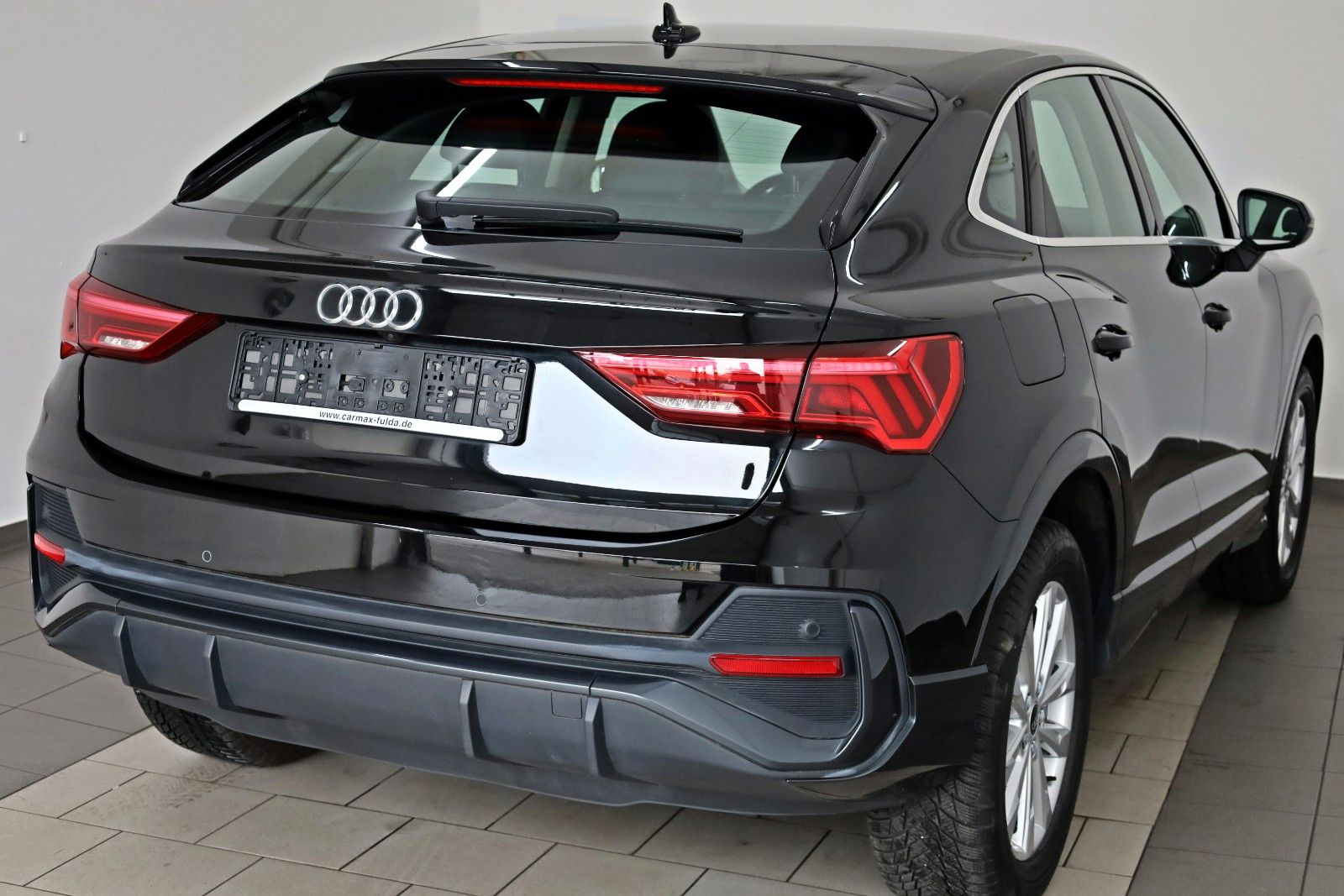 Fahrzeugabbildung Audi Q3 Sportback 45 TFSI e,Leder,Navi,LED,SH,Kamera