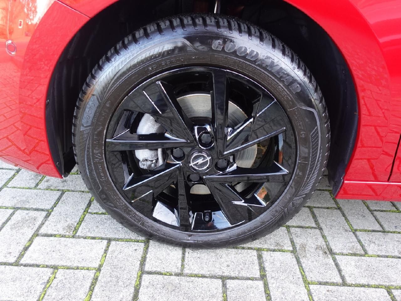 Fahrzeugabbildung Opel Corsa F 1,2 GS-Line