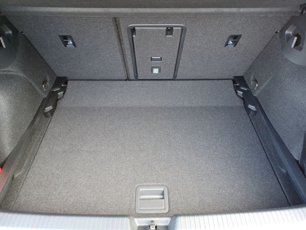Fahrzeugabbildung Volkswagen Golf 1.5 TSI OPF Life LED Plus, Shzg, Climatroni