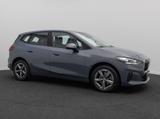 BMW 220i Active Tourer Sport HUD 360° AHK DAB Leder - BMW 220 Active Tourer aus 2023