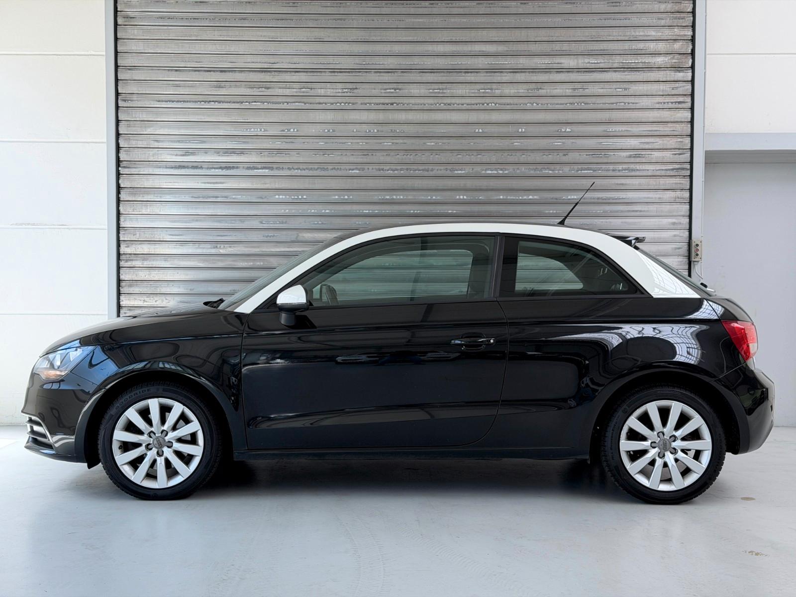 Audi A1 attraction*Navi*SHZ*PDC*Tempomat*