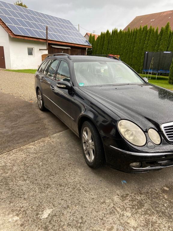 Mercedes-Benz E 270