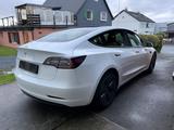 Tesla Model 3 SR+ LFP Facelift AHK trailer hitch - Tesla in Wuppertal