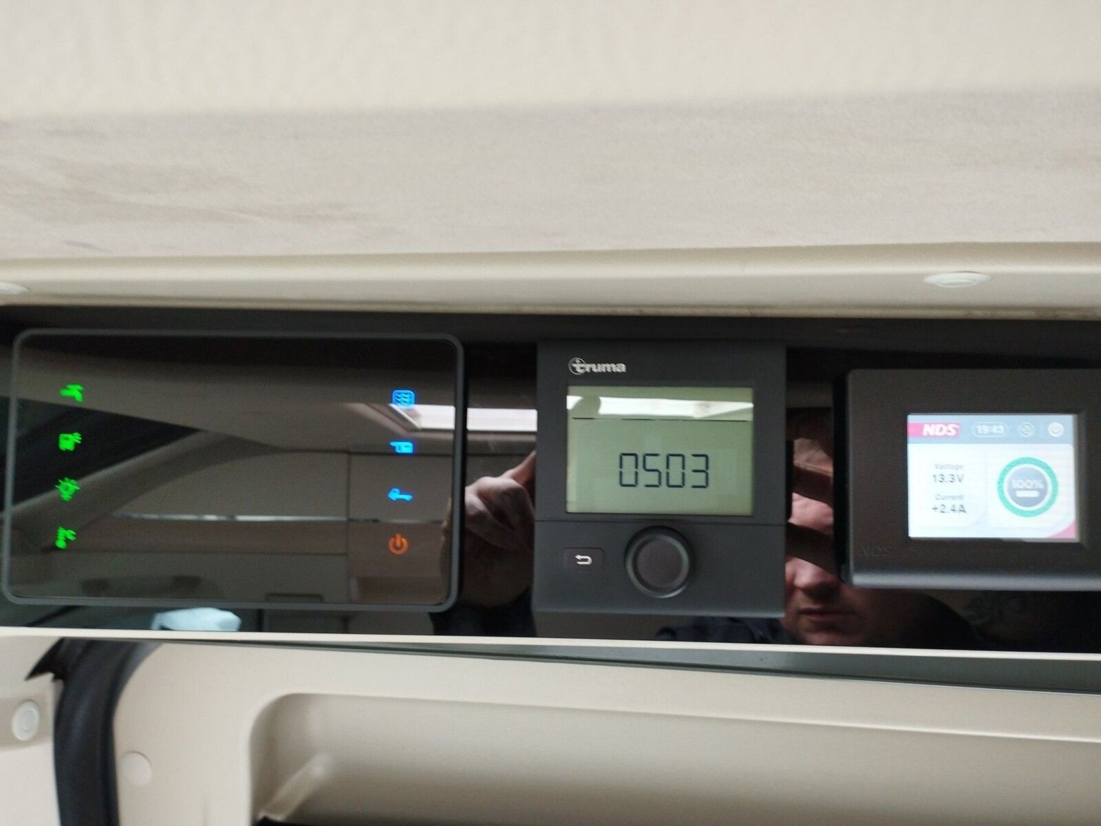 Fahrzeugabbildung Eura Mobil Van V 635 EB Automatik, 180 PS, Fahrassistenz