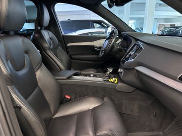 Volvo XC90 - 12