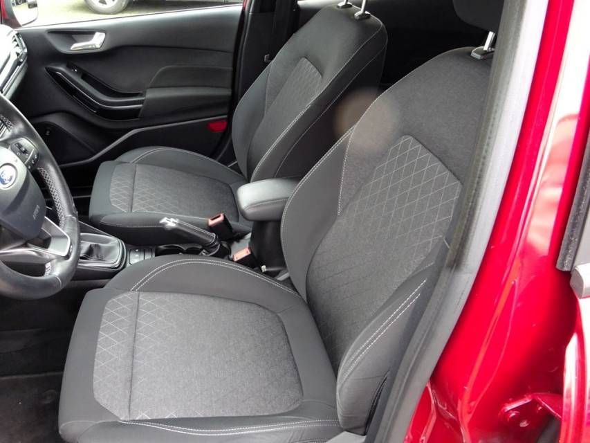 Fahrzeugabbildung Ford Fiesta 1,0 EcoBoost Active ALW Klimaautomatik