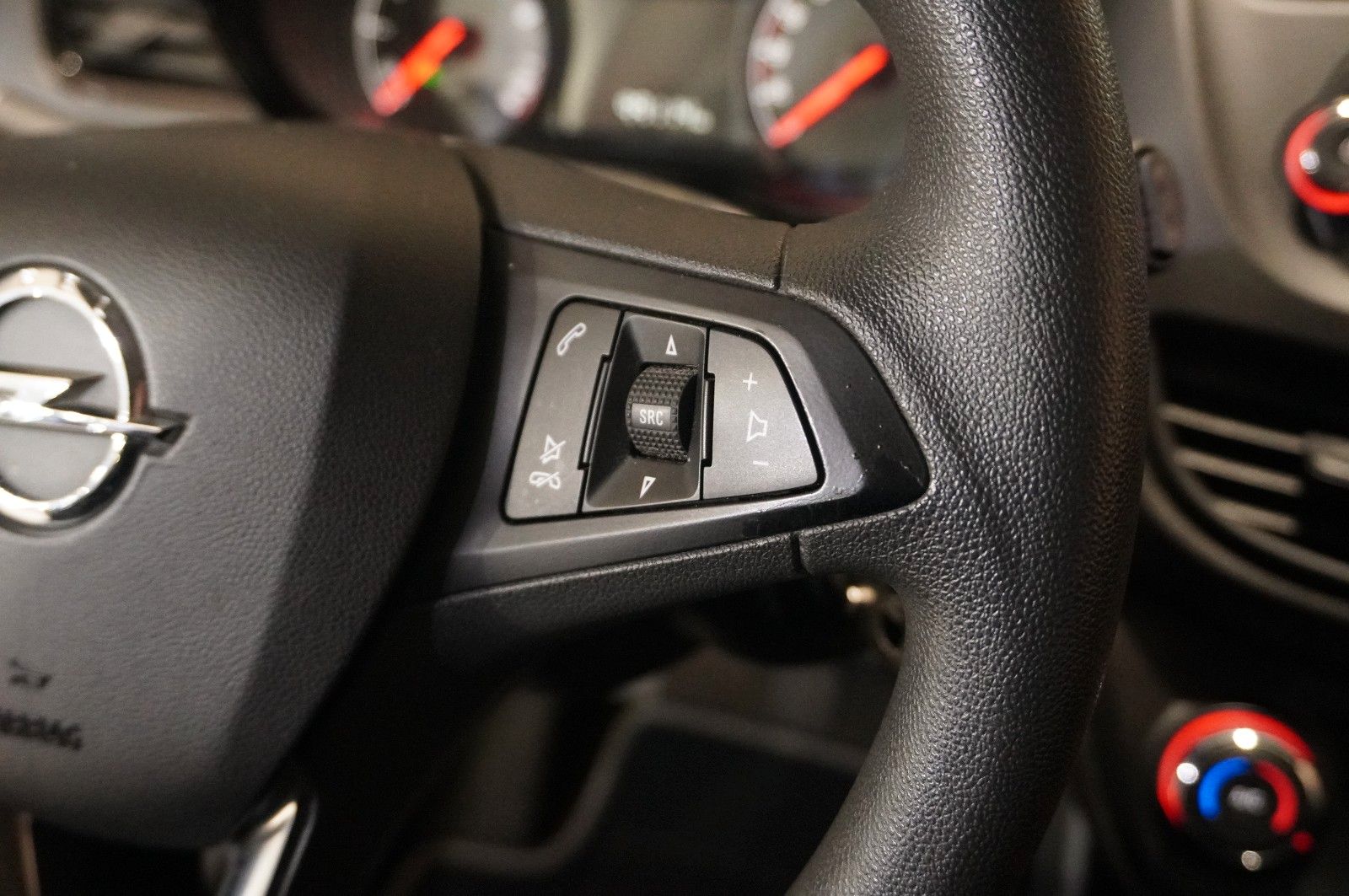 Fahrzeugabbildung Opel Karl 1.0 EDITION 5-TÜR KLIMA/USB/TEMP./BT