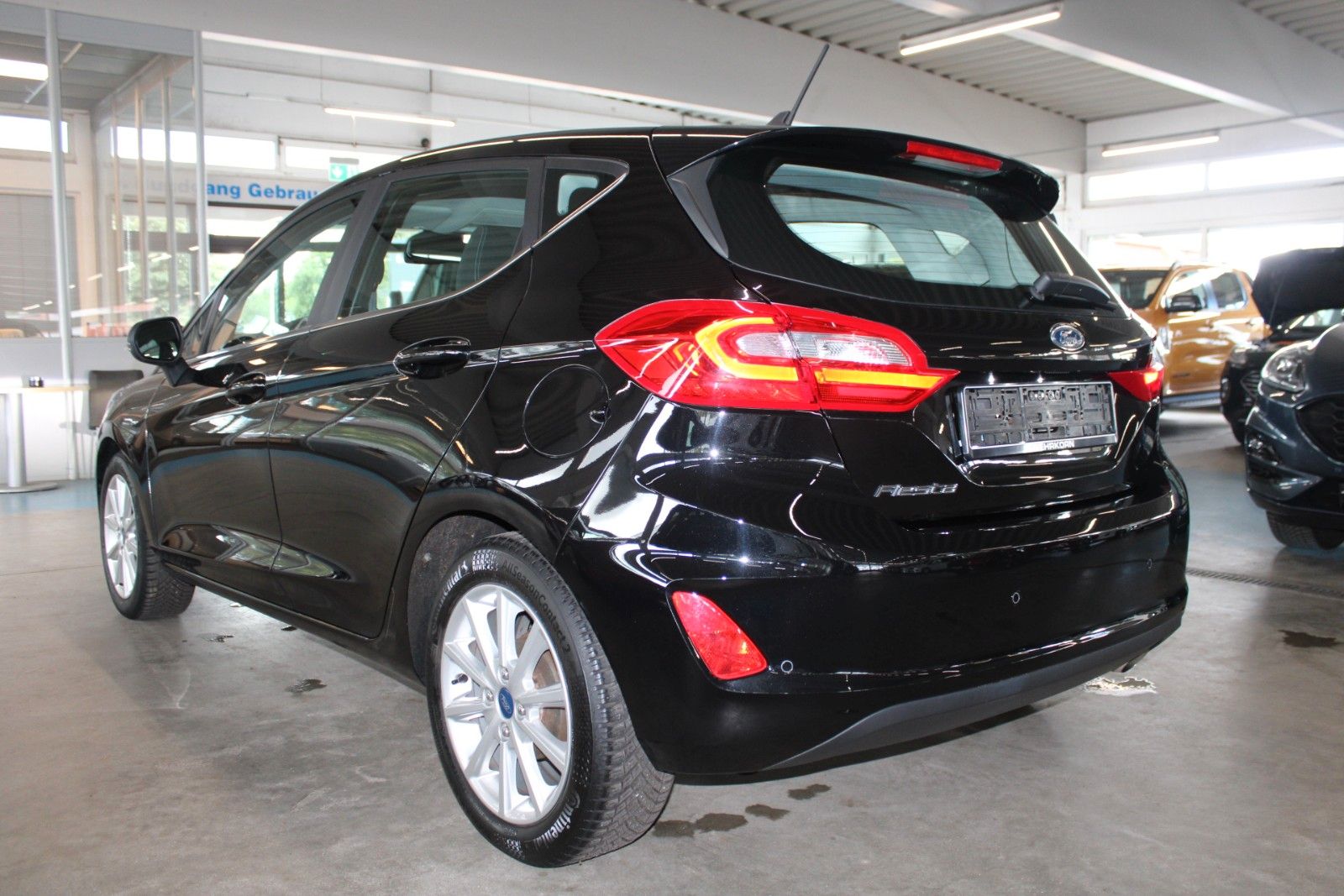 Fahrzeugabbildung Ford Fiesta Titanium LED KLIMA Allwetter PDC WinterP.