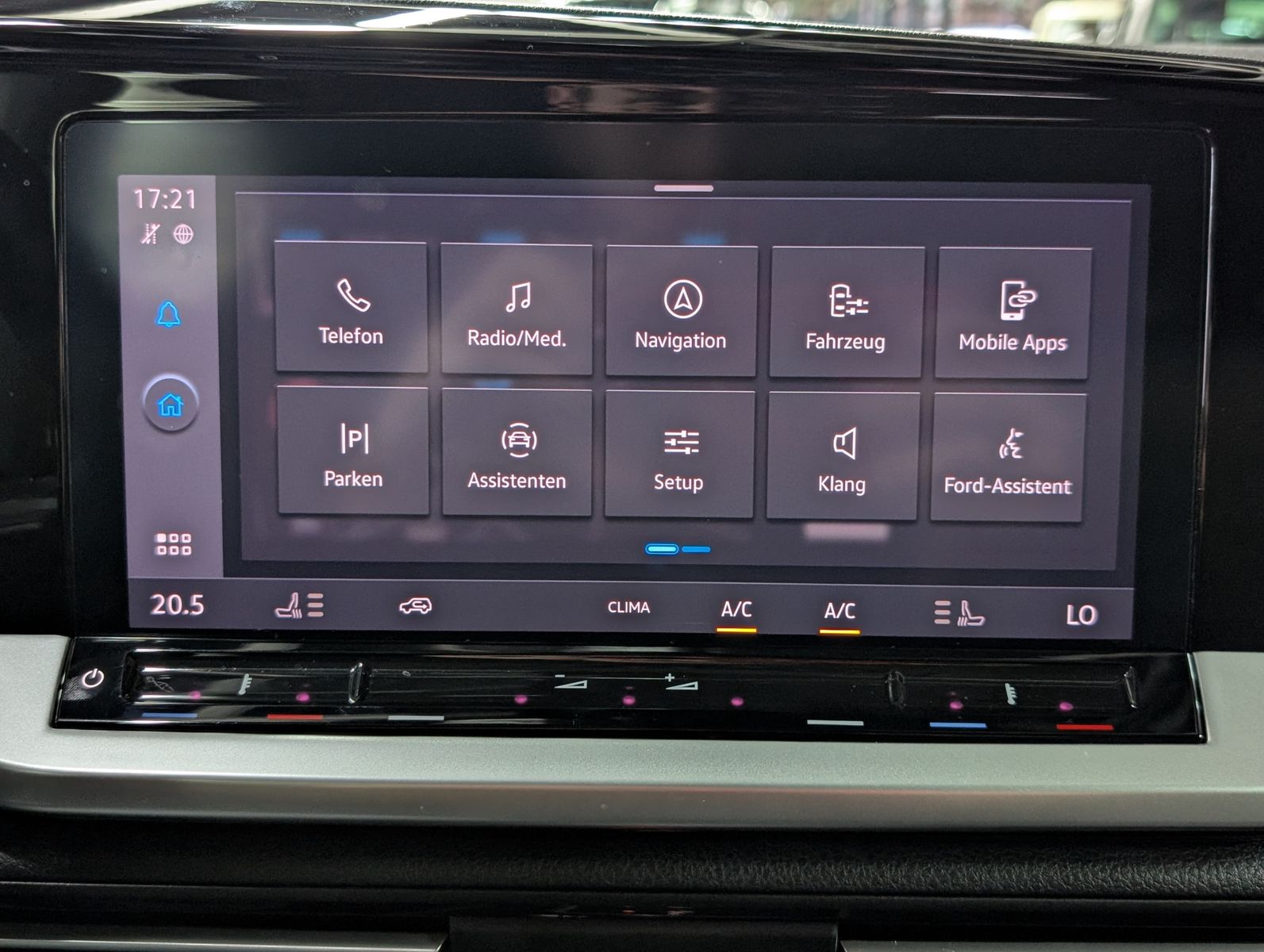 Fahrzeugabbildung Ford Tourneo Connect L2 Titanium 7-Sit Bi-LED Cam AHK