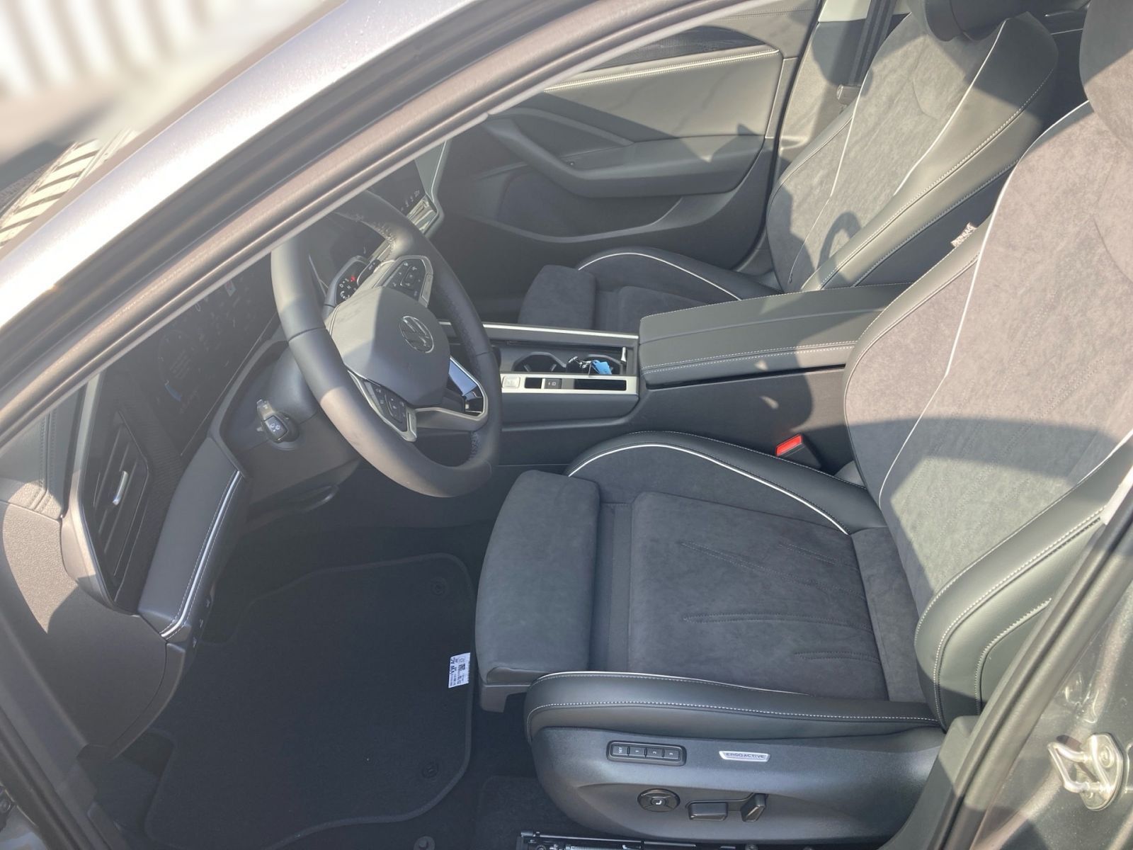 Volkswagen Passat - Bild 7