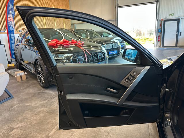 BMW 530 i Touring *Klima*Navi*Xenon*AHK*Freisprech*