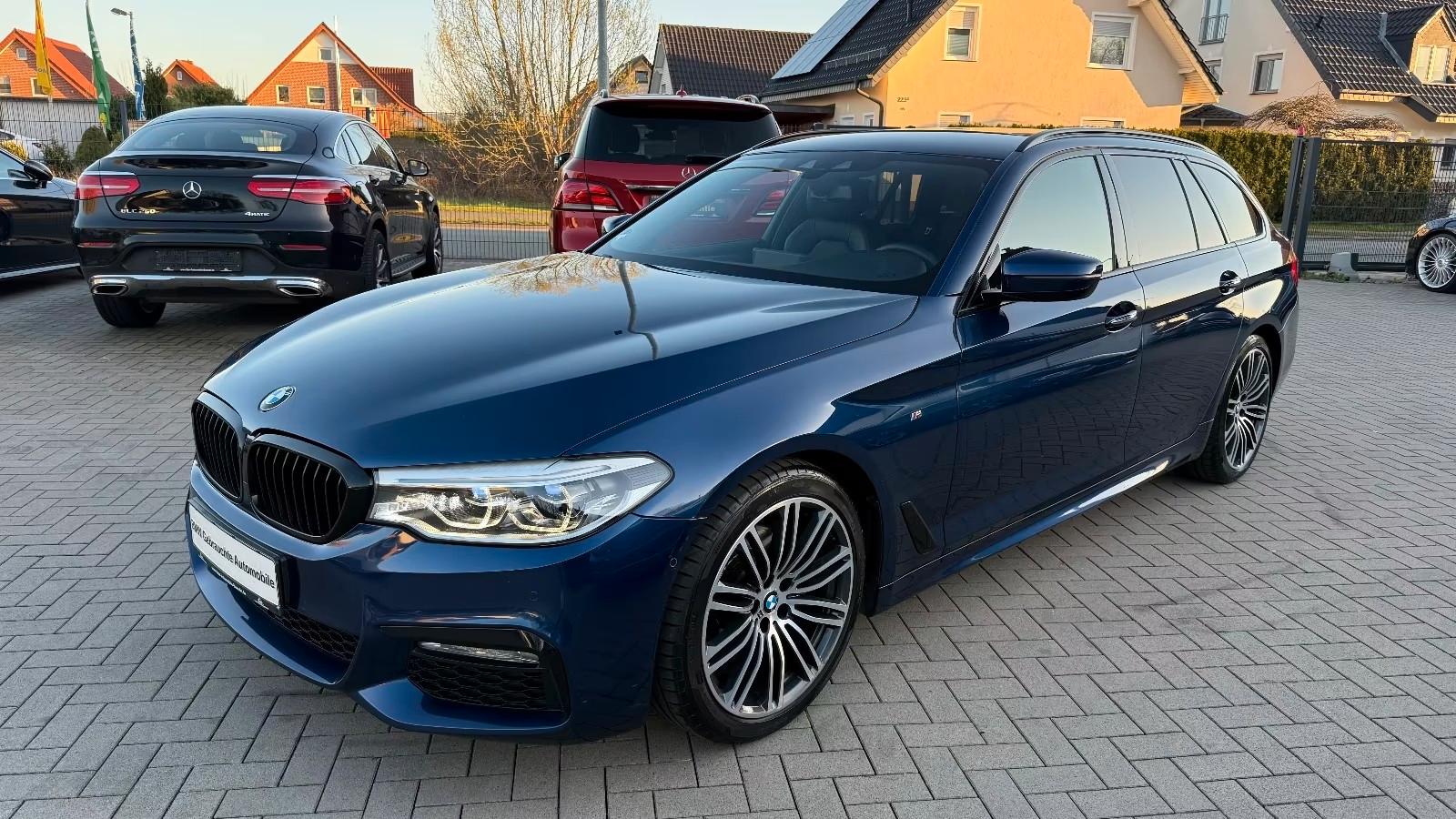 BMW 520d Touring G31 M Sportpaket-LED-Leder-19LM-AHK