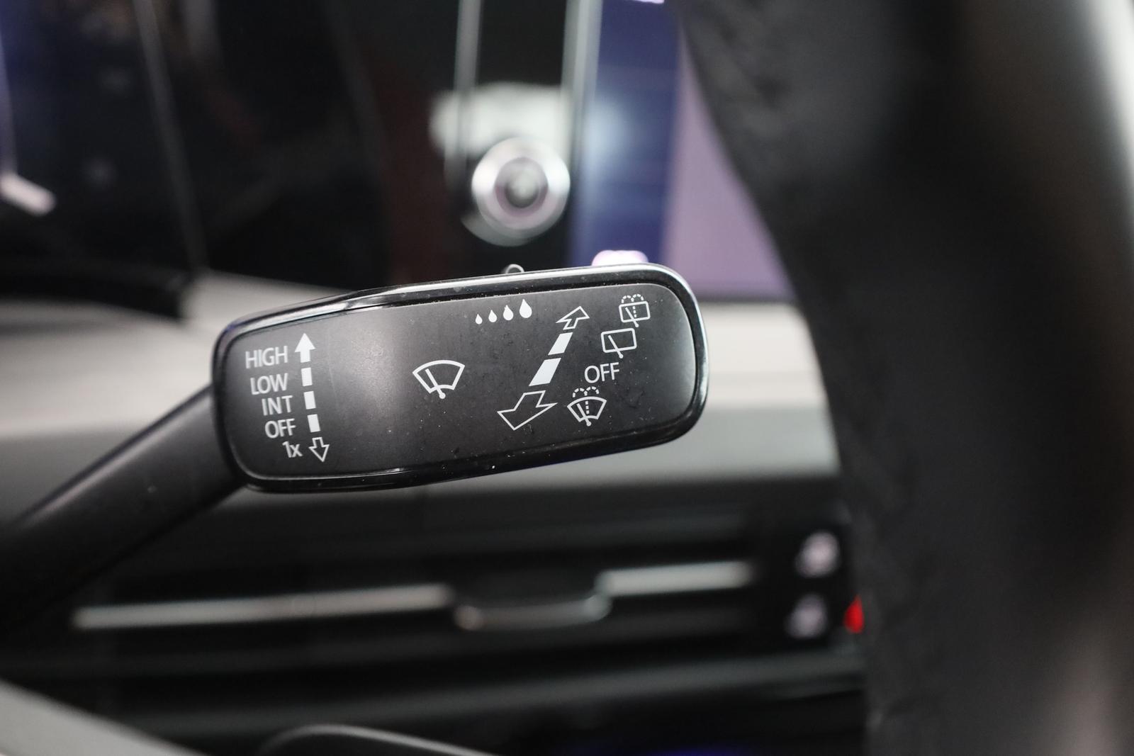 Volkswagen Golf VIII Variant 2.0 TSI DSG Style LED ACC PDC, миниатюра 19