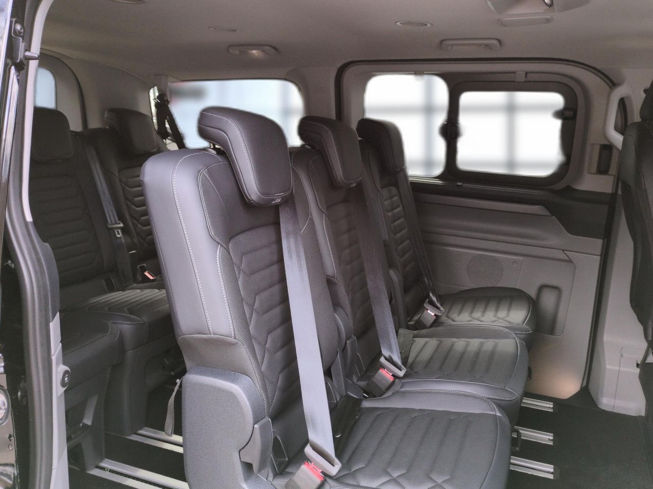 Ford Tourneo Custom - Bild 22