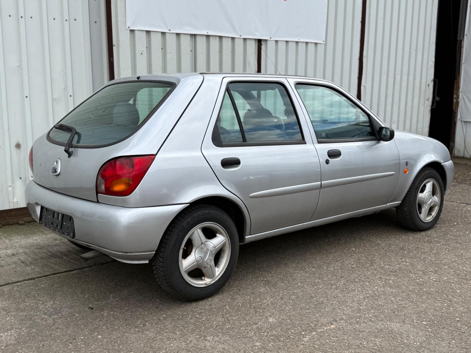 Ford Fiesta *Automatik*Sehr gepflegt*Inspektion neu