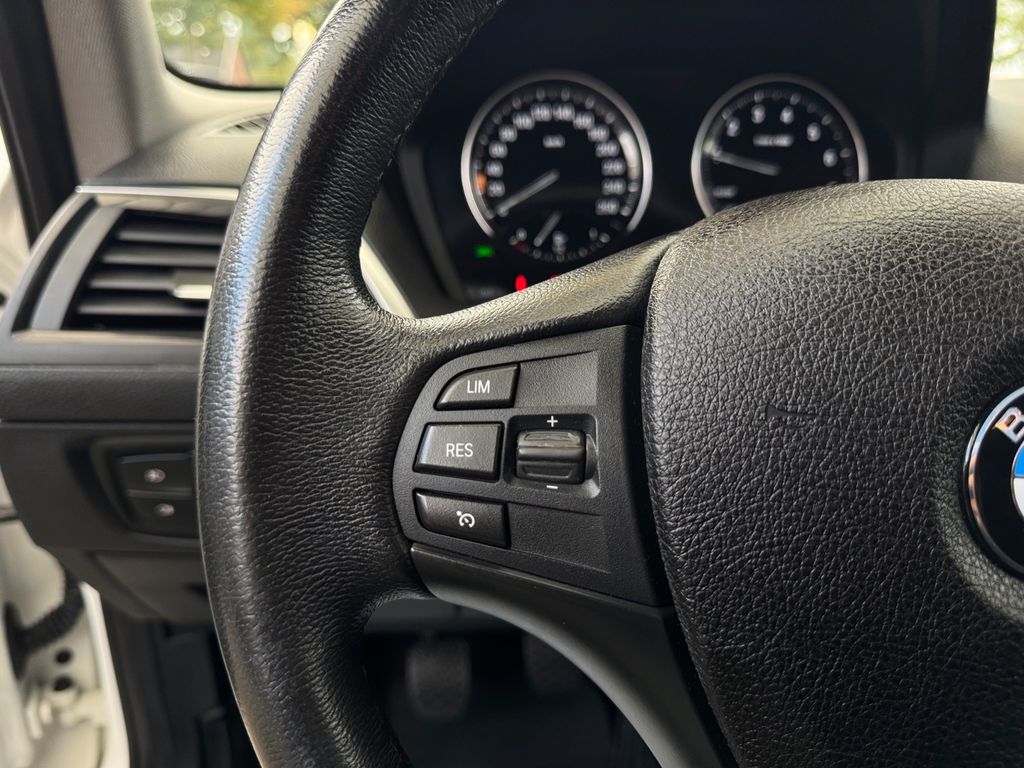 BMW 118 i Advantage LED+NAVI+PDC+SHZ+TEMPO+M-ALUFELG – Ansicht 26
