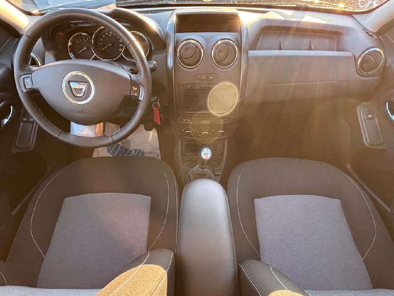 Detailbild 14 Duster I Laureate 4x2 SHZ*Navi