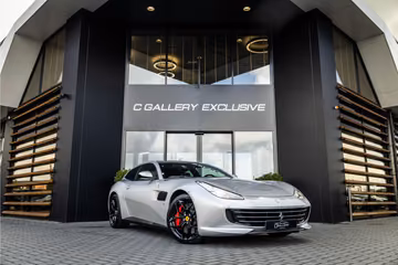صورة 1 لـ 2018 Ferrari GTC4LUSSO
