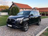 Ssangyong REXTON 2.2 Diesel e-XDi 220 Sapphire 4WD AT ... - Ssangyong REXTON mit Panoramadach