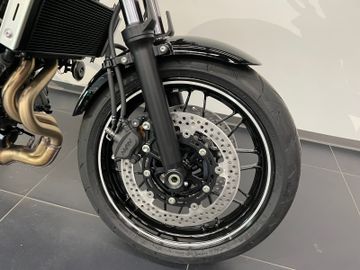 Kawasaki Z650 RS