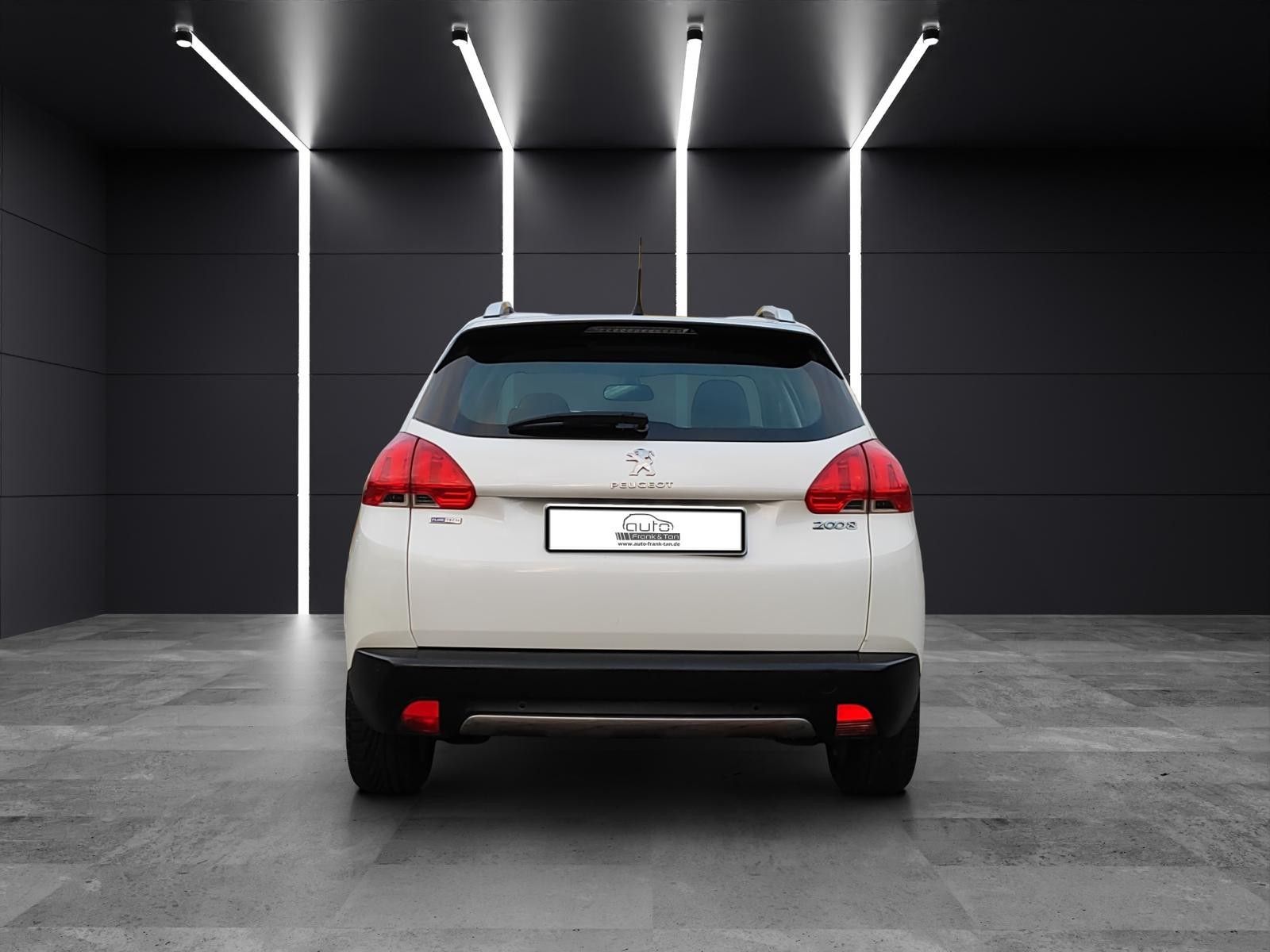 Fahrzeugabbildung Peugeot 2008 Allure*Automatik*Navi*Blth*LED*