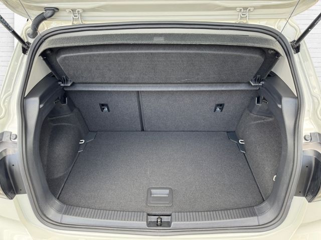 Fahrzeugabbildung Volkswagen T-Cross 1.0 TSI Move KLIMA LED ALU