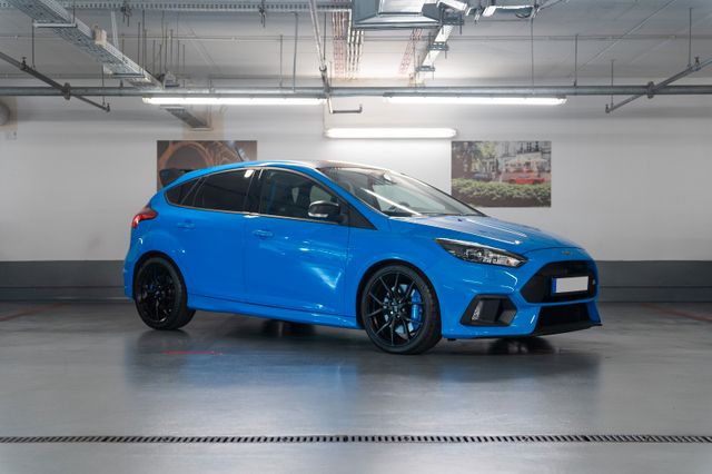 Ford Focus Lim. RS Blue & Black