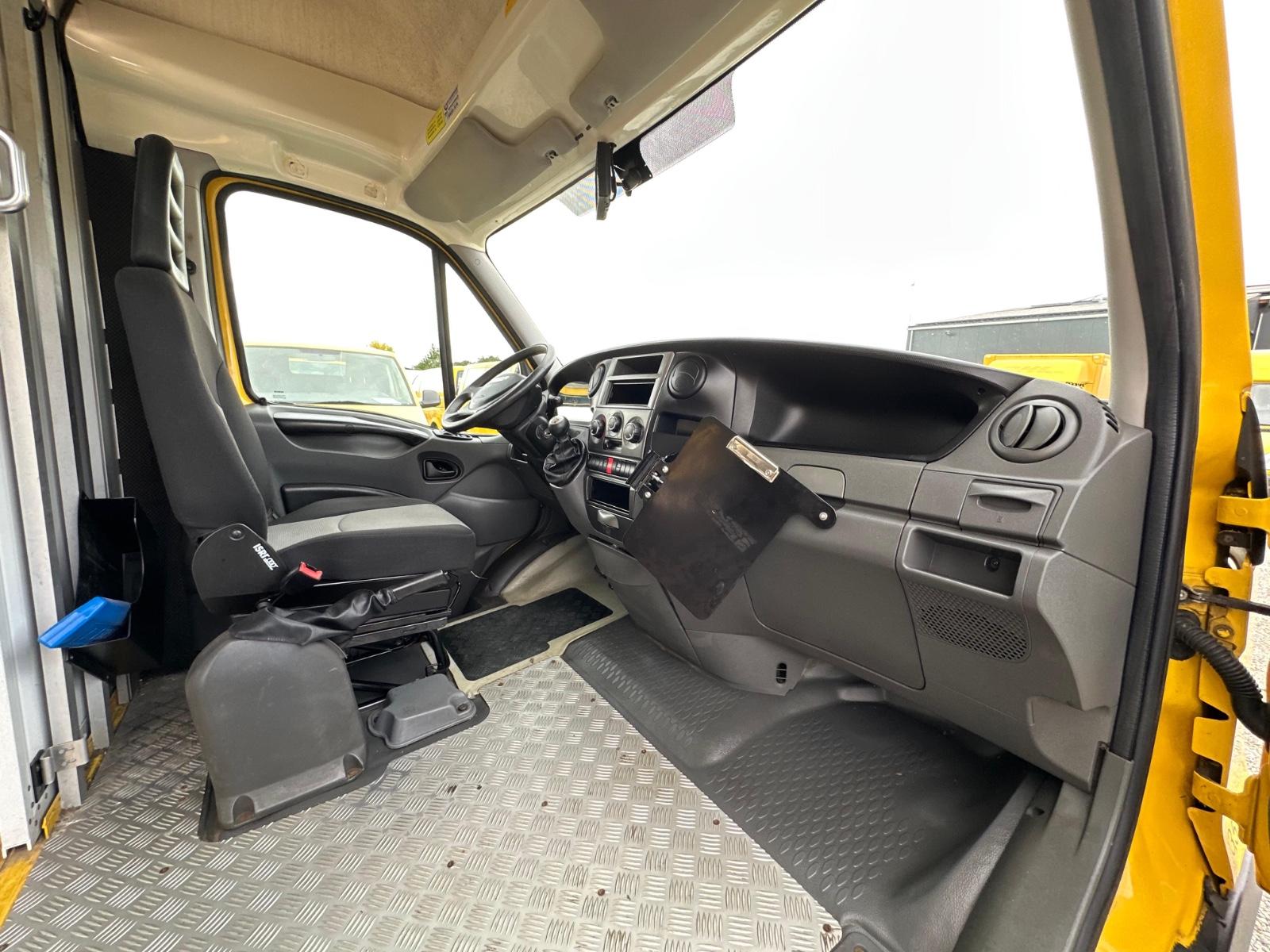 Iveco Daily Koffer/Euro 5/mit Notsitz/Kamera/