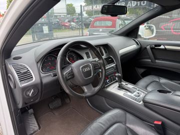 Audi Q7 - 6