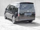 Hyundai Staria PRIME HEV 9-Sitzer 1.6 T-GDI 225PS 6-AT P - schwarze Hyundai STARIA