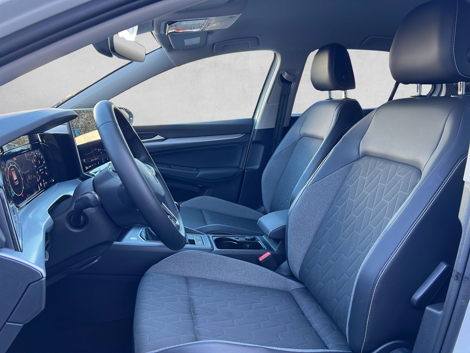 Golf VIII Lim. Goal 1.5 TSI AHK*Navi*LED