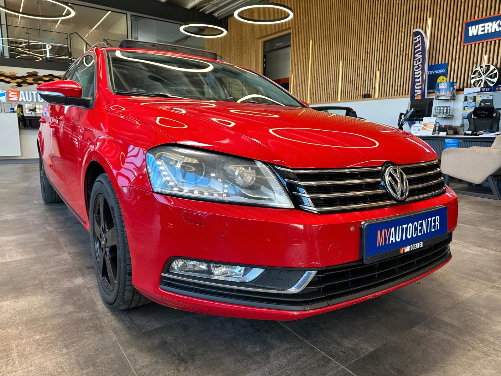 Volkswagen Passat 2012 — interior