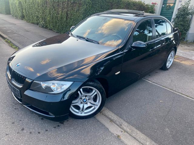 BMW 318 Baureihe 3 Lim. 318i Schiebedach