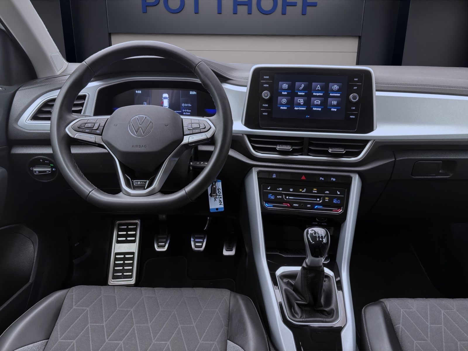 Volkswagen T-Roc - Bild 14