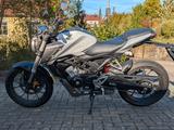 Honda CB 125 R