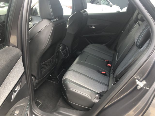 Peugeot 3008 Hybrid 225 e-EAT8 Allure Pack
