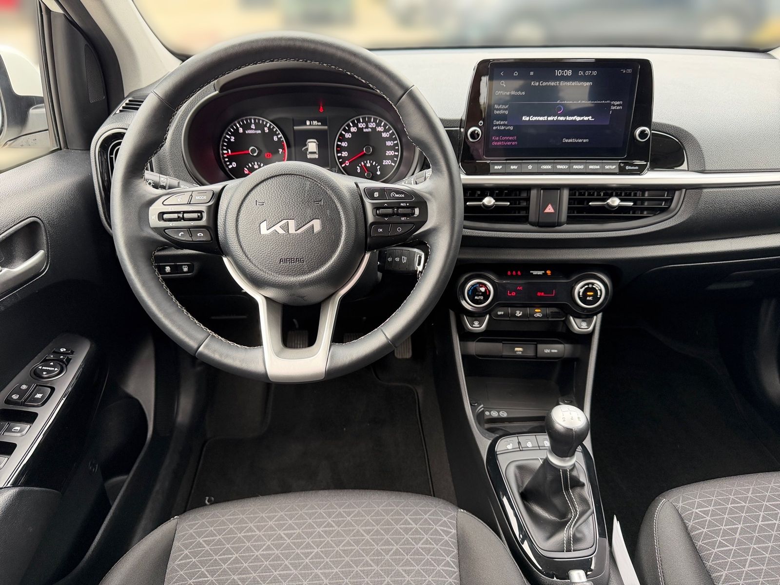Fahrzeugabbildung Kia PICANTO 1.2 SPIRIT KOMFORT NAVI
