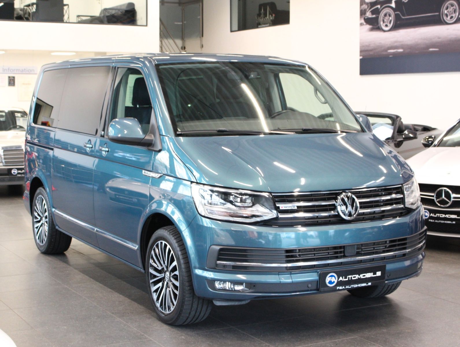 Fahrzeugabbildung Volkswagen T6 Multivan 4Motion Gener. Six*ACC*Kamera*AHK