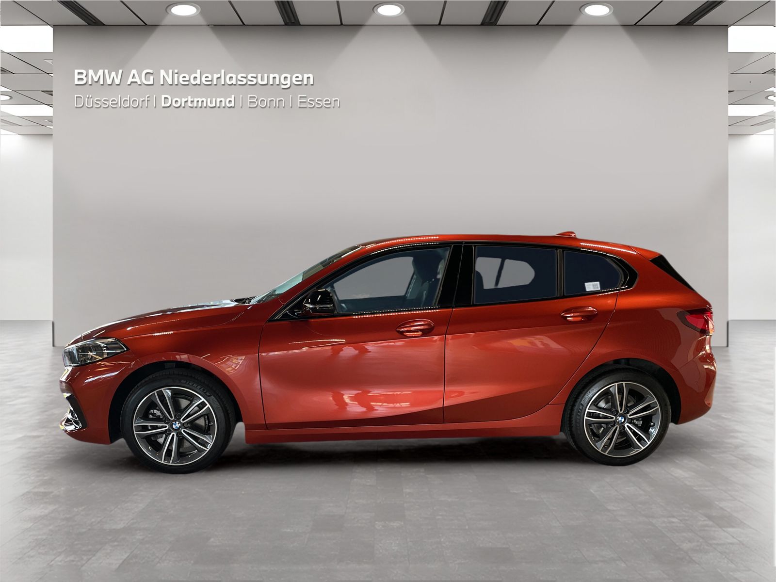 BMW 118i Sport Line LiveCockpitProf Kamera HiFi LED foto 3