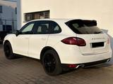 Porsche Cayenne S Diesel/ACC/Bose/Spur/Totw/Luft/Cam/AHK - Porsche Cayenne Gebrauchtwagen in Stuttgart