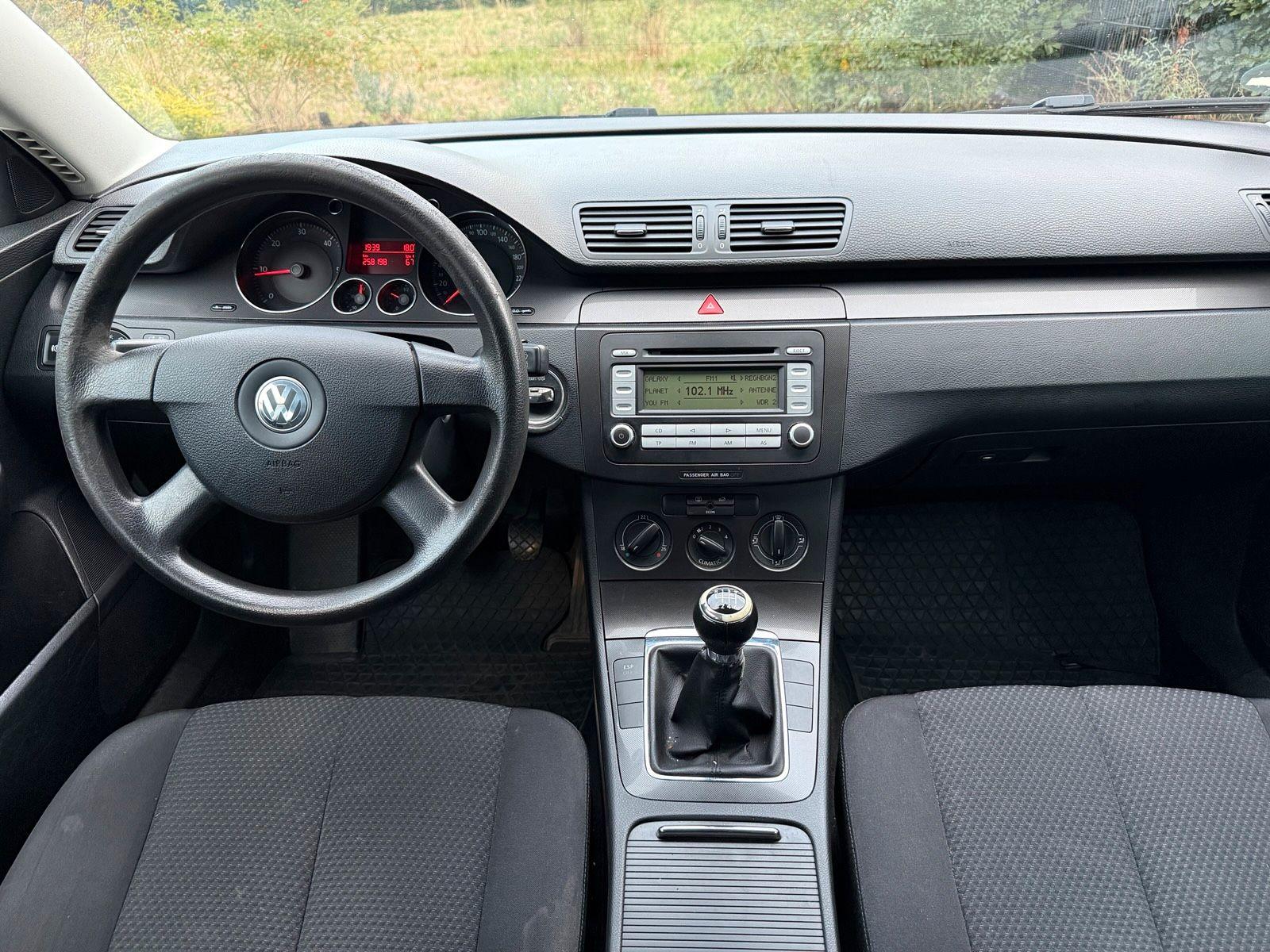 Volkswagen Passat 2006 — photo 13