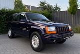 Jeep Grand Cherokee Limited 5.2 QUADRA-TRAC - Jeep Grand Cherokee mit Benzin-Antrieb: Geländewagen, 2.5