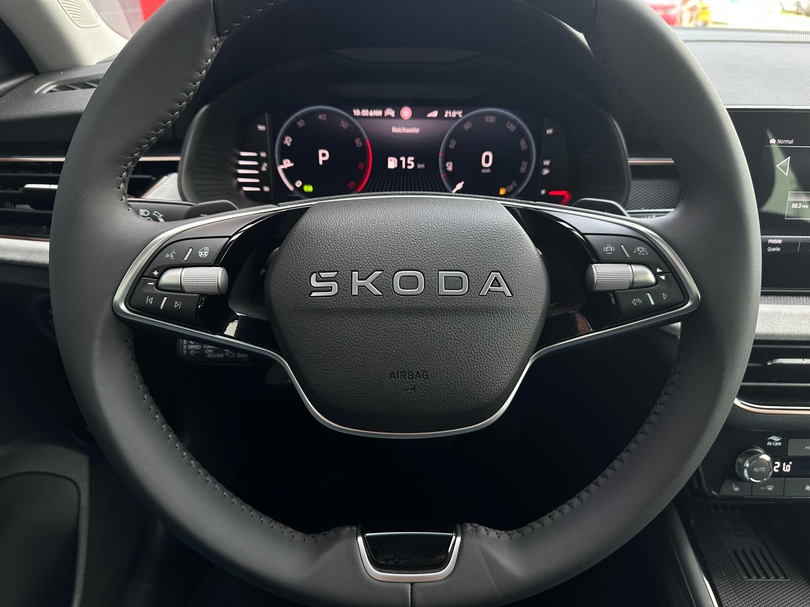 SKODA Scala 1.5TSI SELECTION MATRIX#ACC#SPUR#SHZ#LH#FH - Image 11