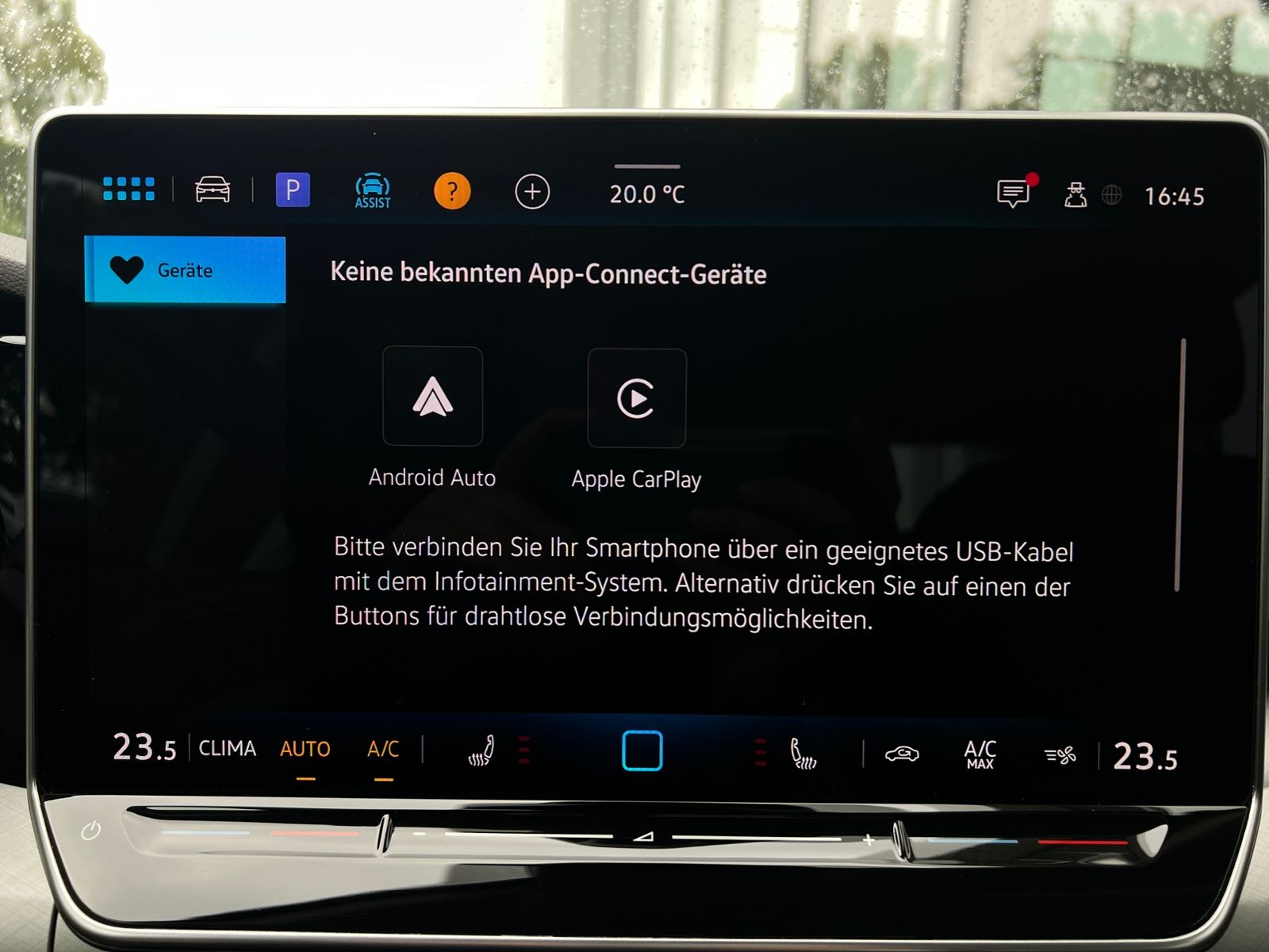 Fahrzeugabbildung Volkswagen Golf VIII Life 1.5 TSI *AHK, LED, ACC, Kamera, 1