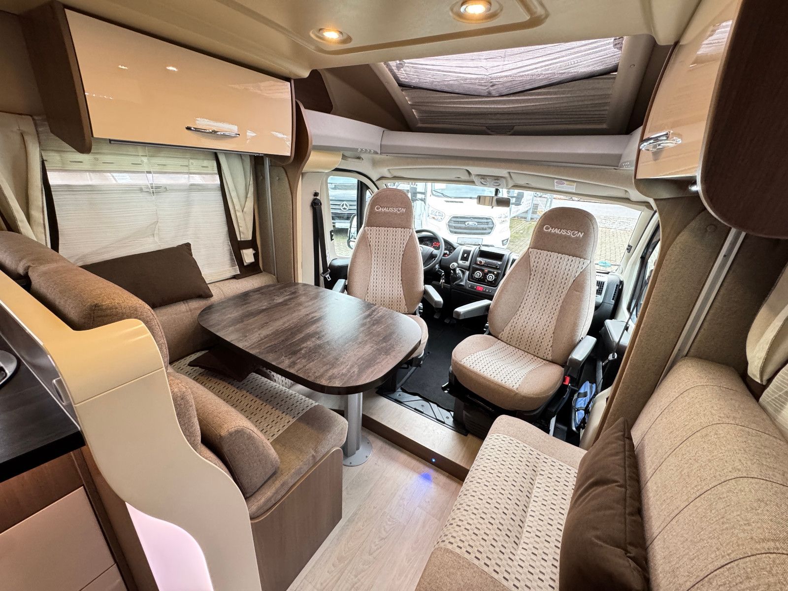 Fahrzeugabbildung Chausson WELCOME 618 FIAT SAT TV HUBBETT BACKOFEN 1.HAND