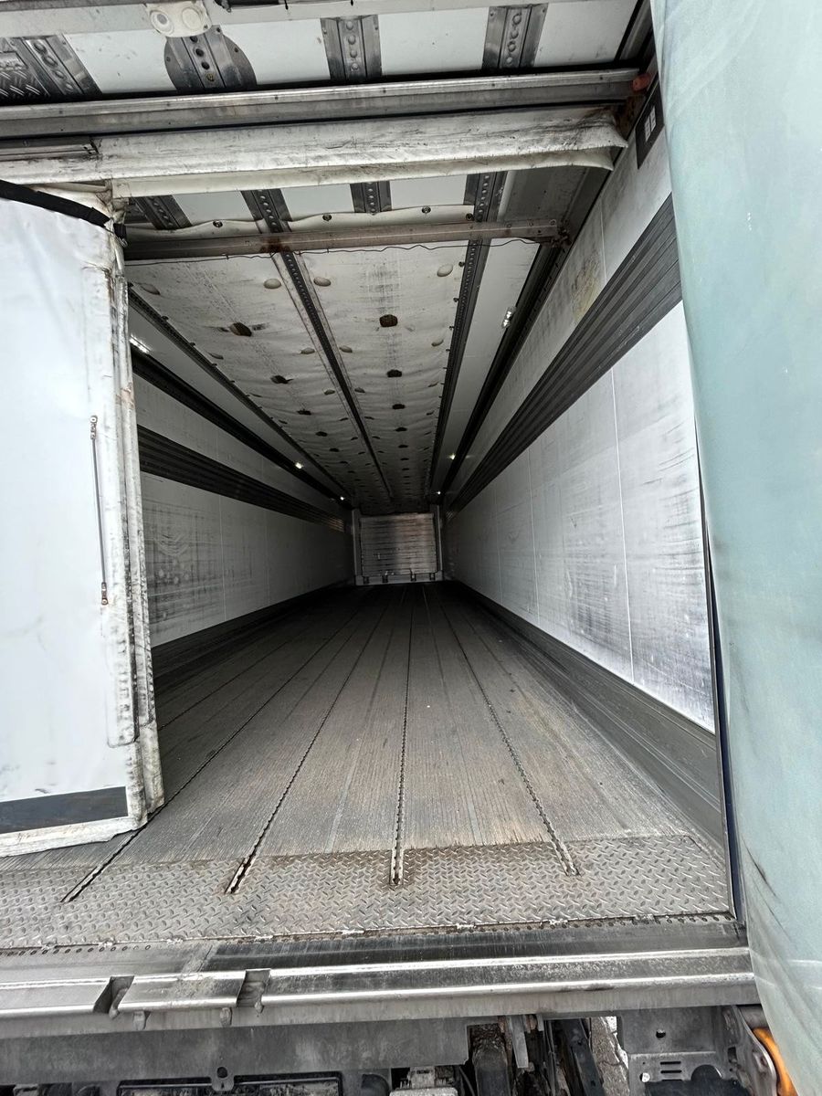 Fahrzeugabbildung Mercedes-Benz 2 Stk. Antos 1840+Rohr Kühlauflieger