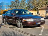 Ford Mercury Grand Marquis - Ford Mercury mit Benzin-Antrieb: Automatik