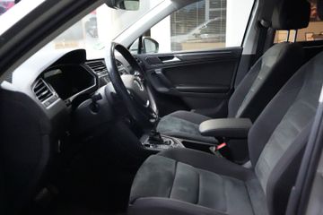 Volkswagen Tiguan - 10